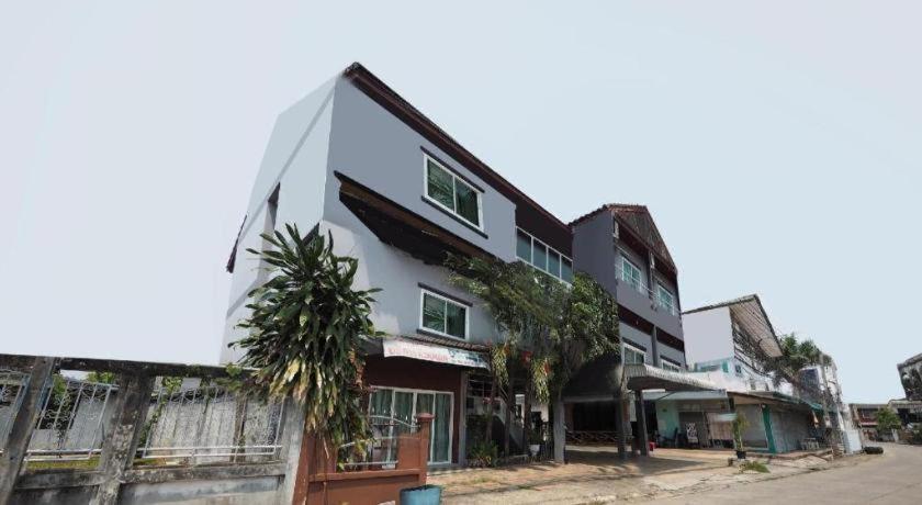 Bannsawasdee Aparthotel Chiang Rai Luaran gambar